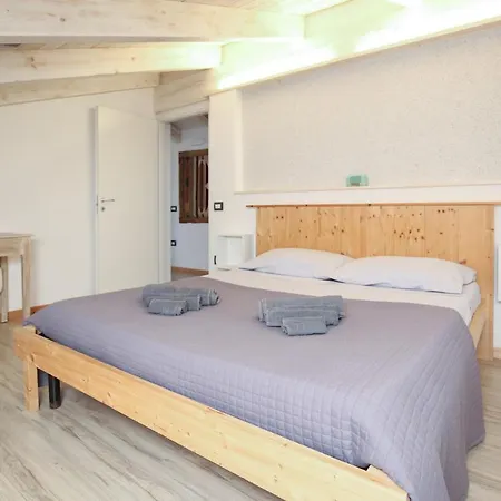 Mansarda Daila Holiday home